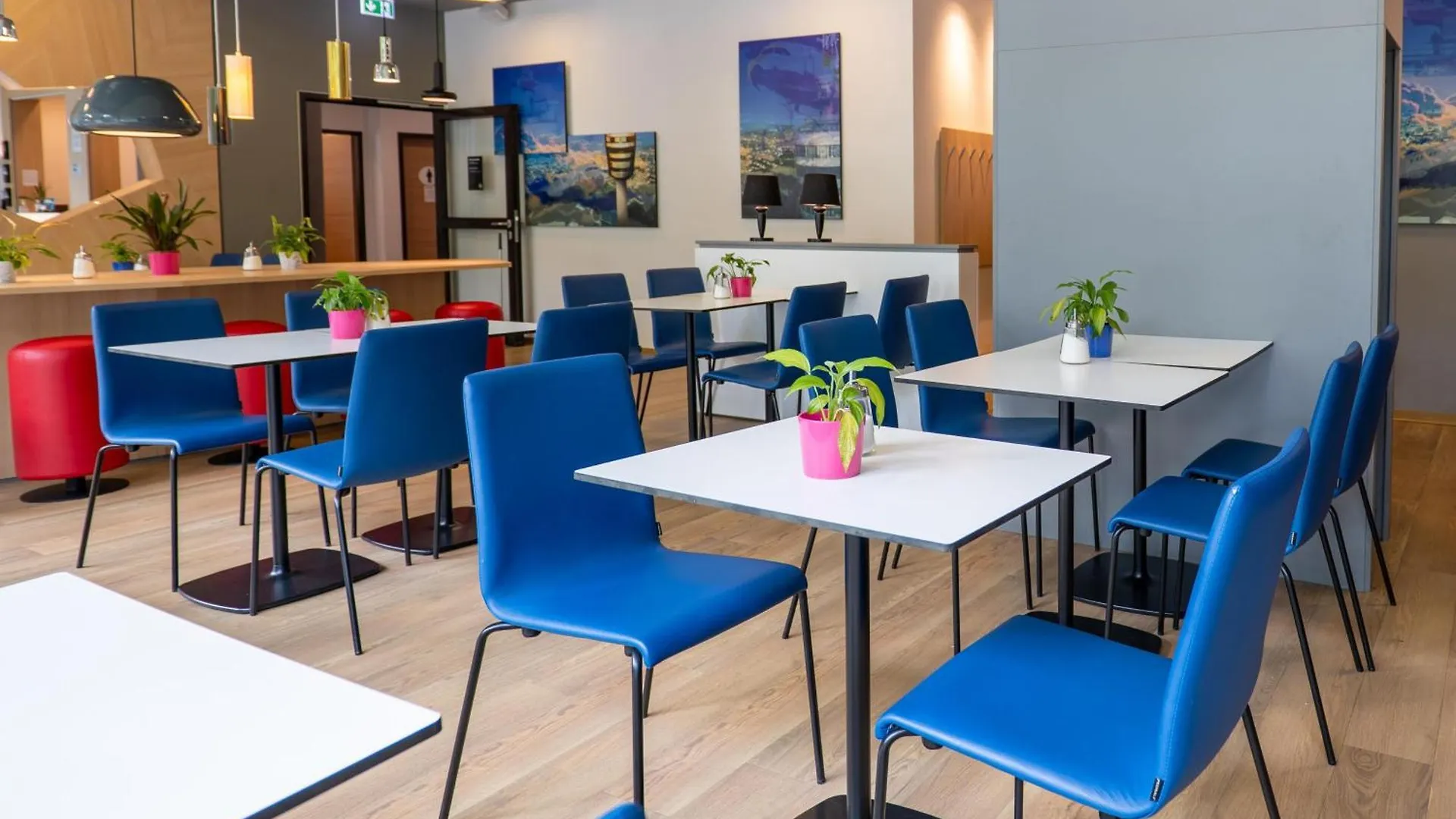 B&B Hotel Stuttgart-Airport/Messe Almanya