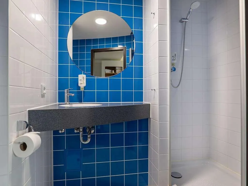 B&B Hotel Stuttgart-Airport/Messe Stuttgart
